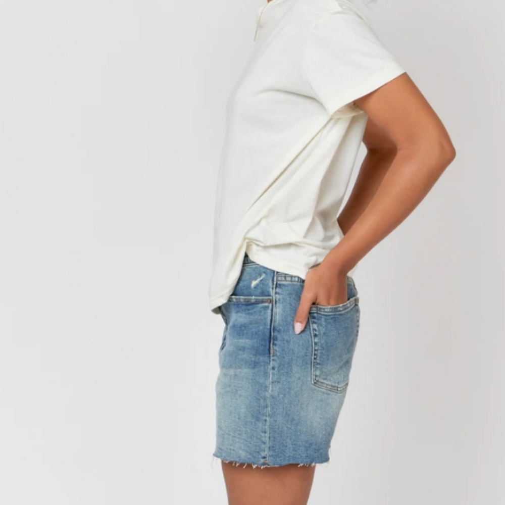 Oliver Logan distressed raw hem mini skirt light wash Size 25